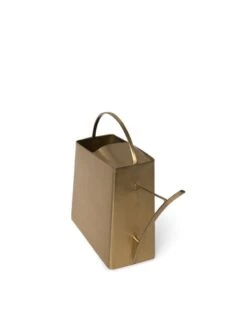 Precision Brass Watering Can 10 Precision Brass Watering Can -Backyard Bloomers 3 4 crop 8612812 315