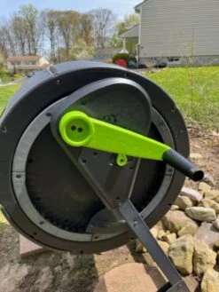 Maze Easy Turn Kit For 65 Gallon Compost Tumbler -Backyard Bloomers 3 4 crop 8613577 08V