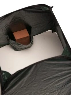 Pop-Up Plant Protector -Backyard Bloomers 8591268 1873 tif