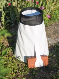 Rosy Cozy® Rose Cone, Large -Backyard Bloomers 8593415 0528 tif