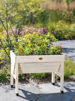 Compact VegTrug® Patio Garden -Backyard Bloomers 8594232 1196 tif