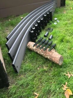 Curved Composite Landscape Edging Kit With 1" Boards -Backyard Bloomers 8599404 16V tif