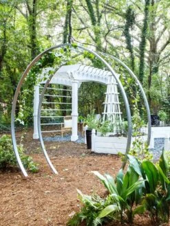 Gracie Modern Arbor, Large -Backyard Bloomers 8600515 01IN 1