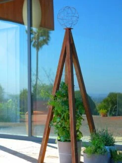 Akoris Garden Tuteur Sr. -Backyard Bloomers 8600517 06V tif