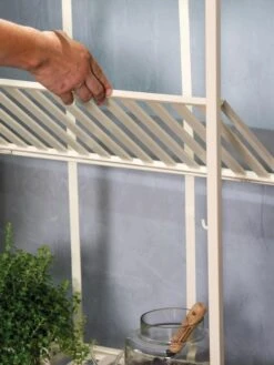 Oslo 2-Tier Plant Stand With Folding Shelves -Backyard Bloomers 8609220 4121 tif 3