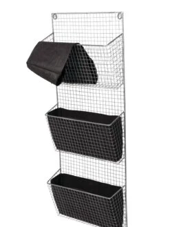 Wire Wall Pockets Vertical Gardens -Backyard Bloomers 8609429 4948 tif