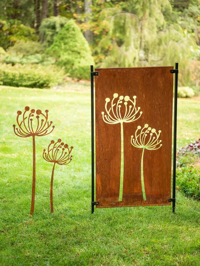 Queen Anne's Lace Garden Stake Set Of 2 4 Queen Anne's Lace Garden Stake Set Of 2 - Image 2
