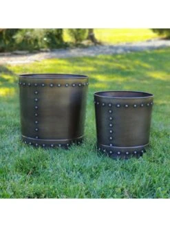 Riveted Planters, Set Of 2 -Backyard Bloomers 8610081 01v