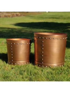 Riveted Planters, Set Of 2 -Backyard Bloomers 8610081 03v