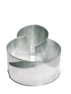 Curved Metal Raised Bed 8 Curved Metal Raised Bed -Backyard Bloomers 8610121 7759 tif