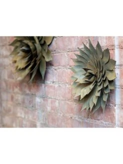 Desert Steel Spiral Aloe Sculpture -Backyard Bloomers 8610749 02v