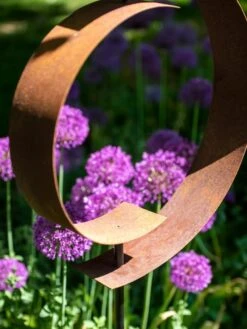 Corten Circle Garden Sculpture -Backyard Bloomers 8611061 157 tif