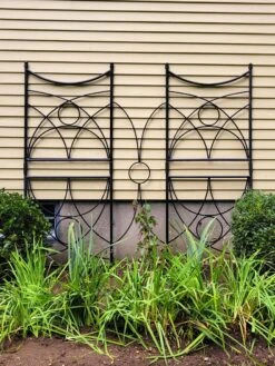 Achla Aurora Trellis Center Link -Backyard Bloomers 8612993 04v 1