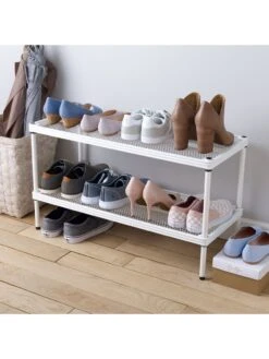 MeshWorks © Stacking Plant Shelves 13 MeshWorks © Stacking Plant Shelves -Backyard Bloomers 8613018 04v