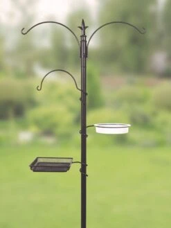 Gardman® Premium Bird Feeding Station