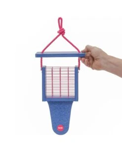Color Pop Suet Feeder With Tail Prop From Recycled Plastic 9 Color Pop Suet Feeder With Tail Prop From Recycled Plastic -Backyard Bloomers 8613787 05v
